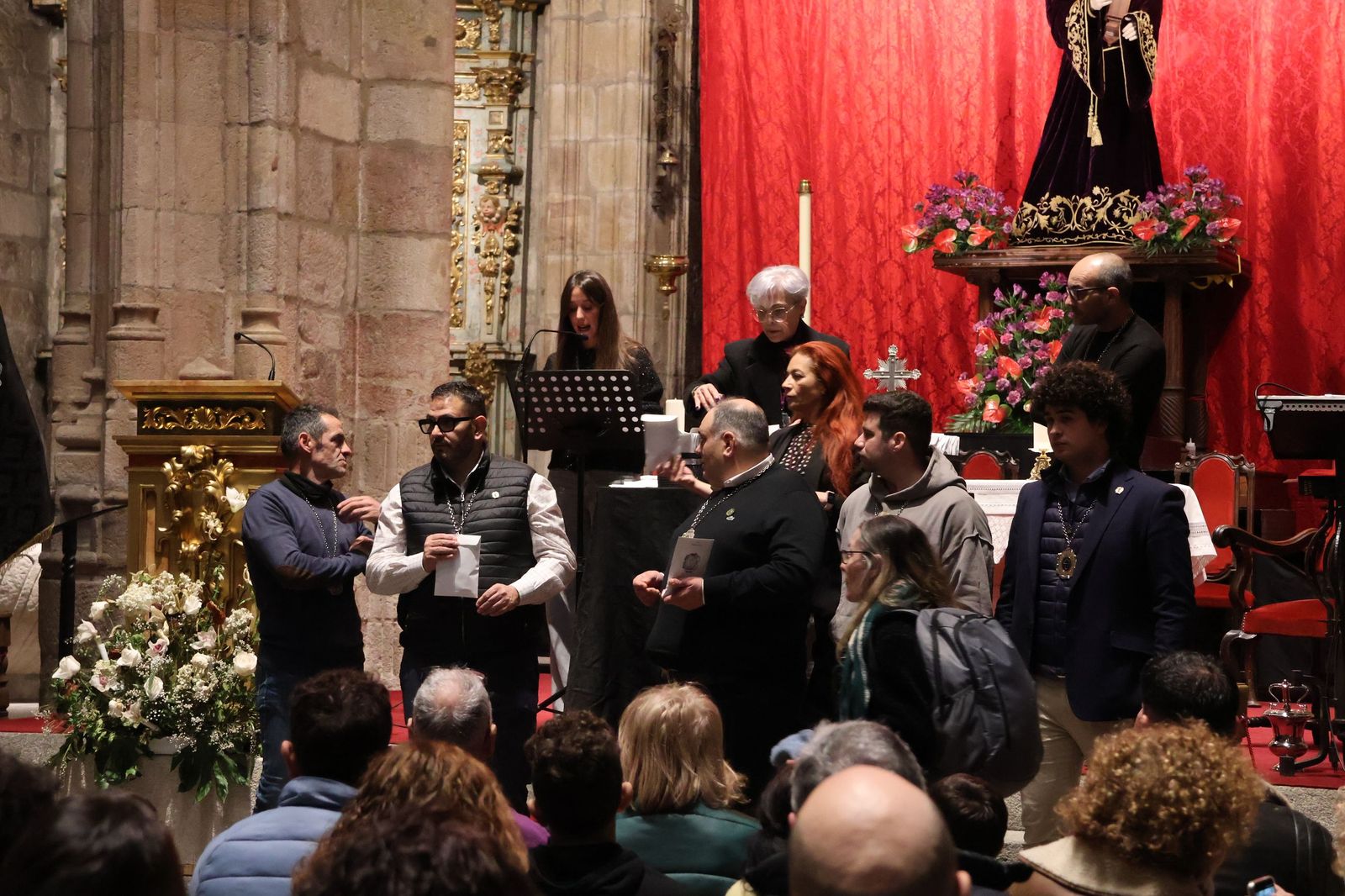 Entrada de nuevos hermanos de Jesús Nazareno Vulgo Congregación (20).JPG