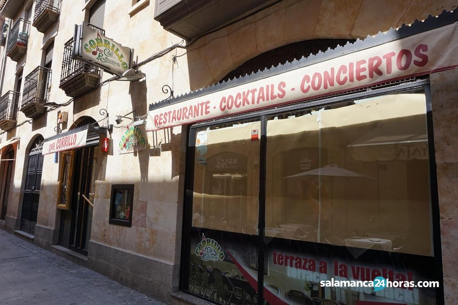 Cierre el corrillo (3)