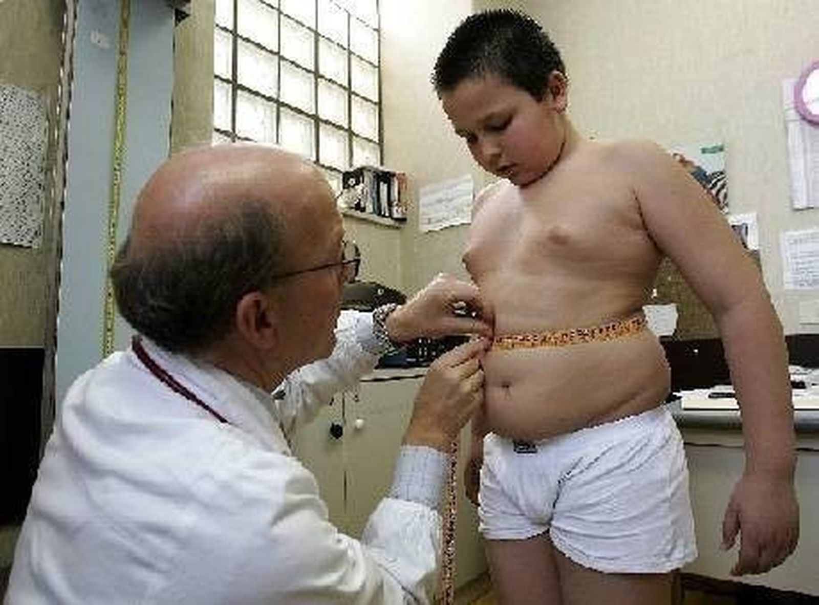 La mitad de los niños de seis a nueve años presentan obesidad o sobrepeso