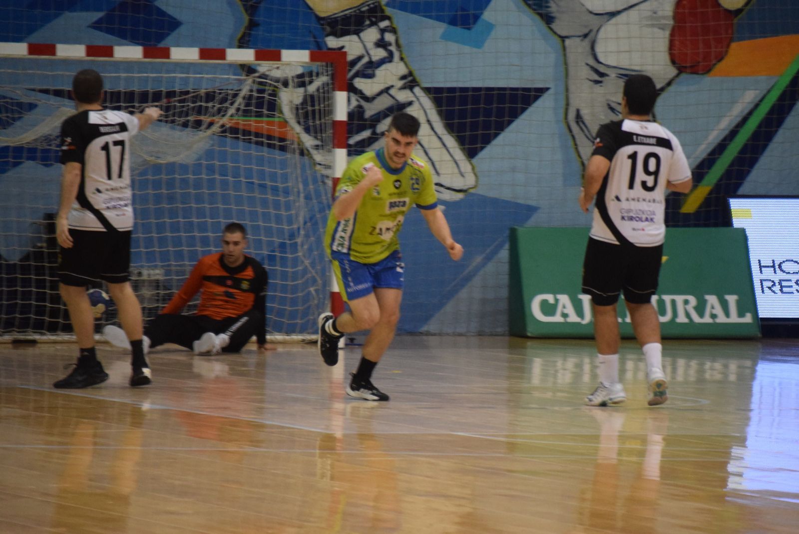 balonmano-zamora-zarautz-23