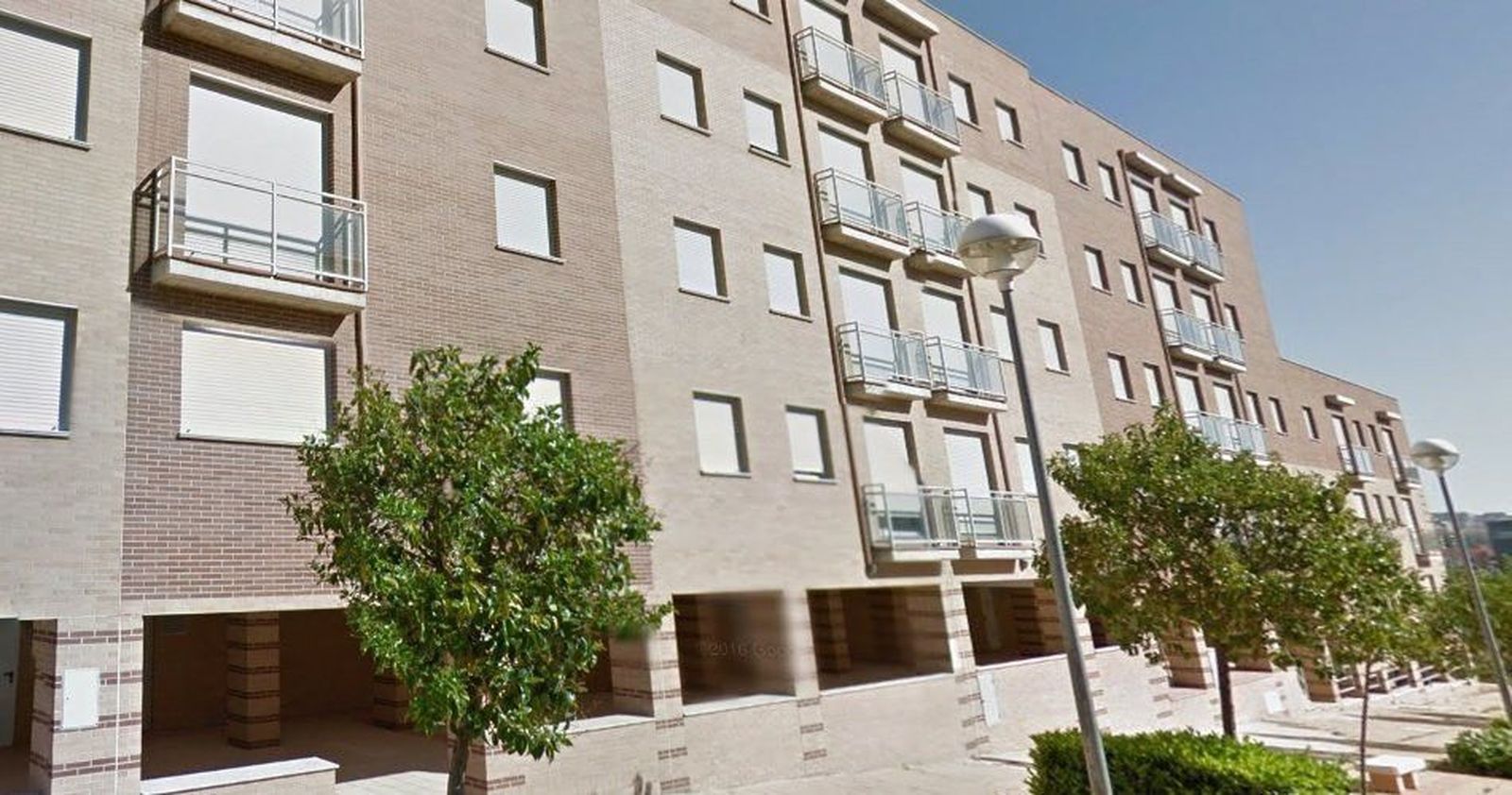 Las remesas de vivienda nueva vacía, los castillos de los ‘okupas’