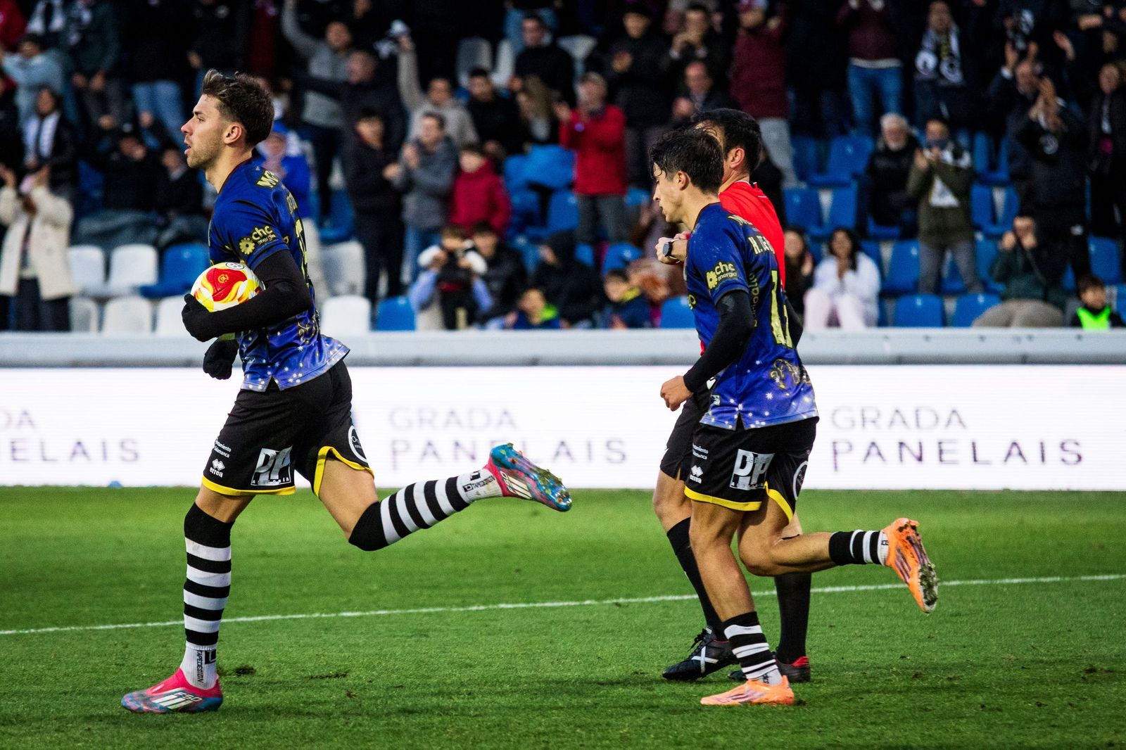 Unionistas – Ponferradina. Estadio Reina Sofía