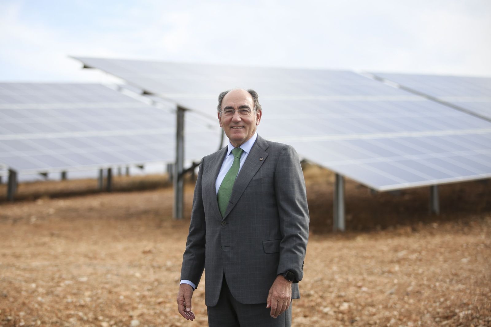 El presidente de Iberdrola, Ignacio Galan, en una instalación fotovoltaica