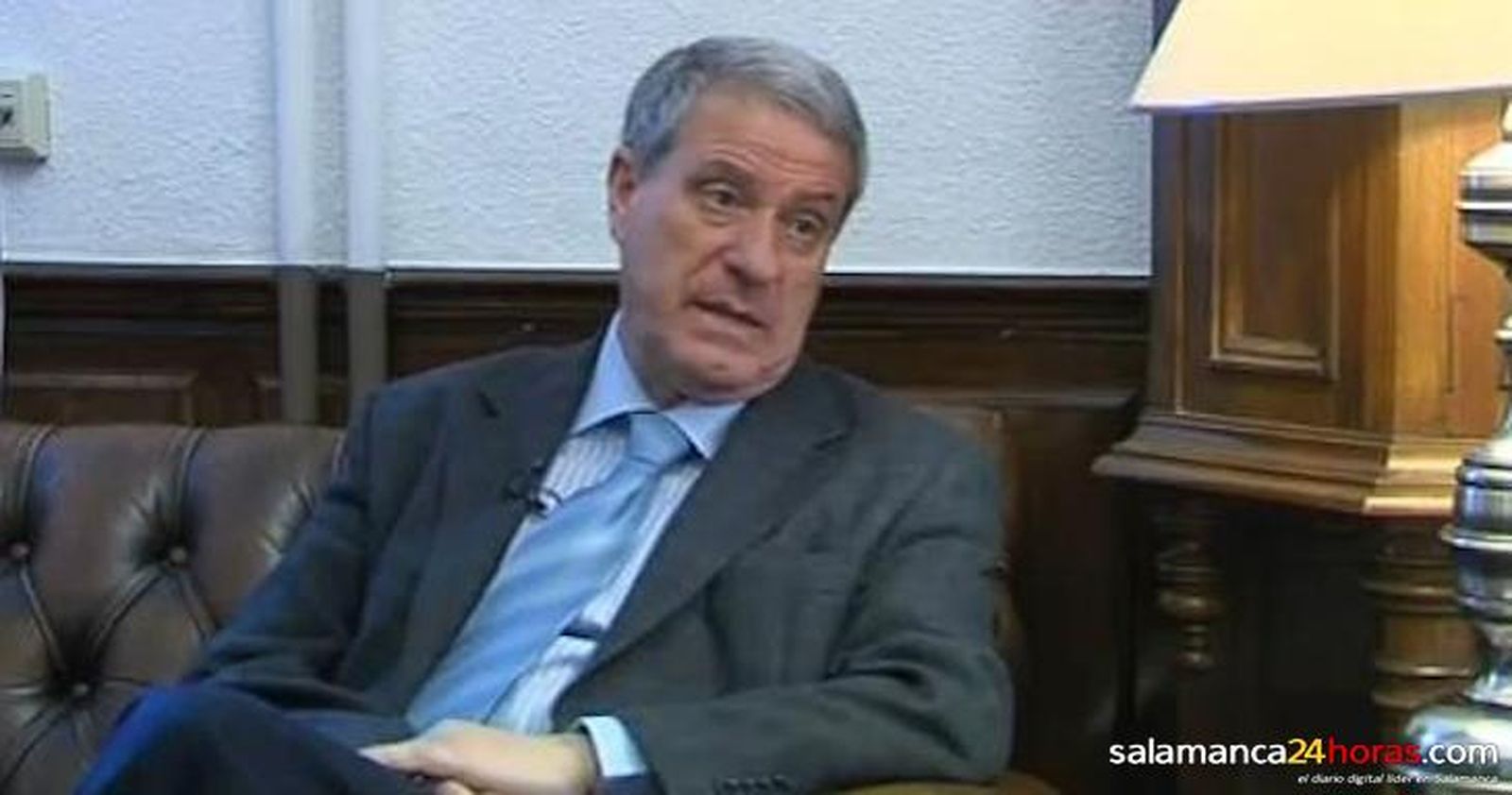 Los santamartinos descubren la huella comunera de la mano e Jesús Málaga
