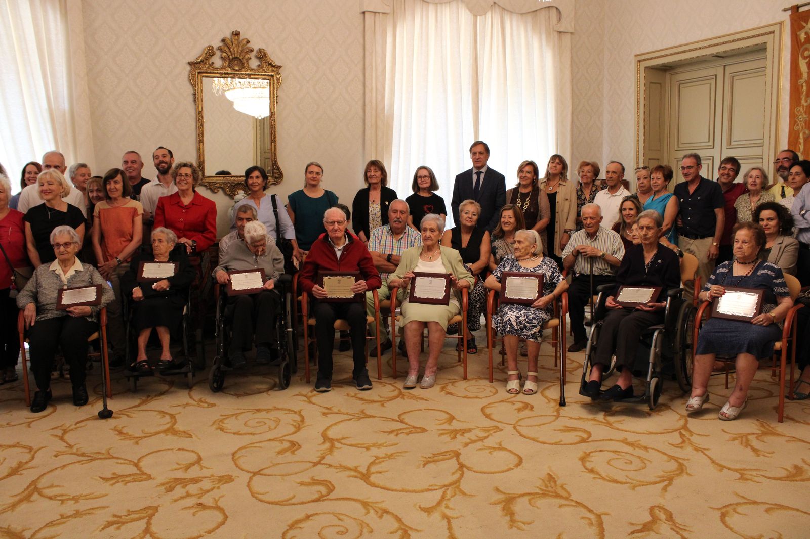 Homenaje a personas centenarias de Salamanca (1)
