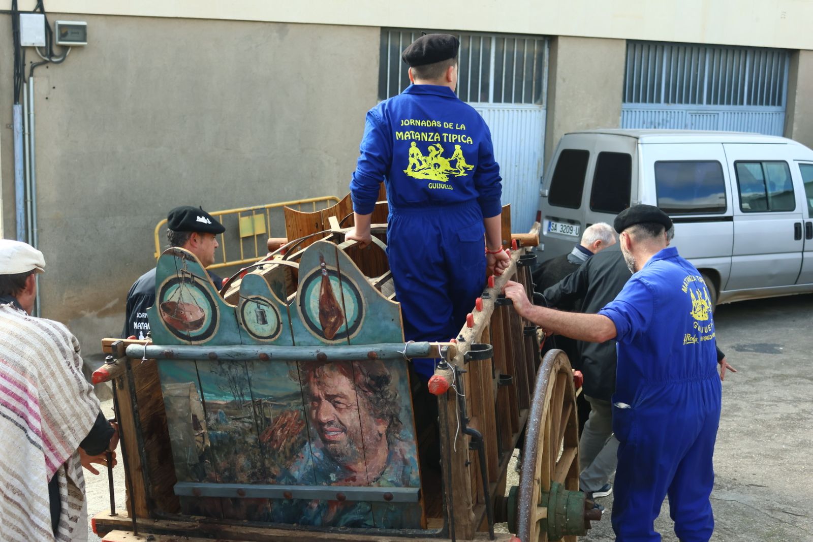 Desfile arriero y matanza típica en Guijuelo