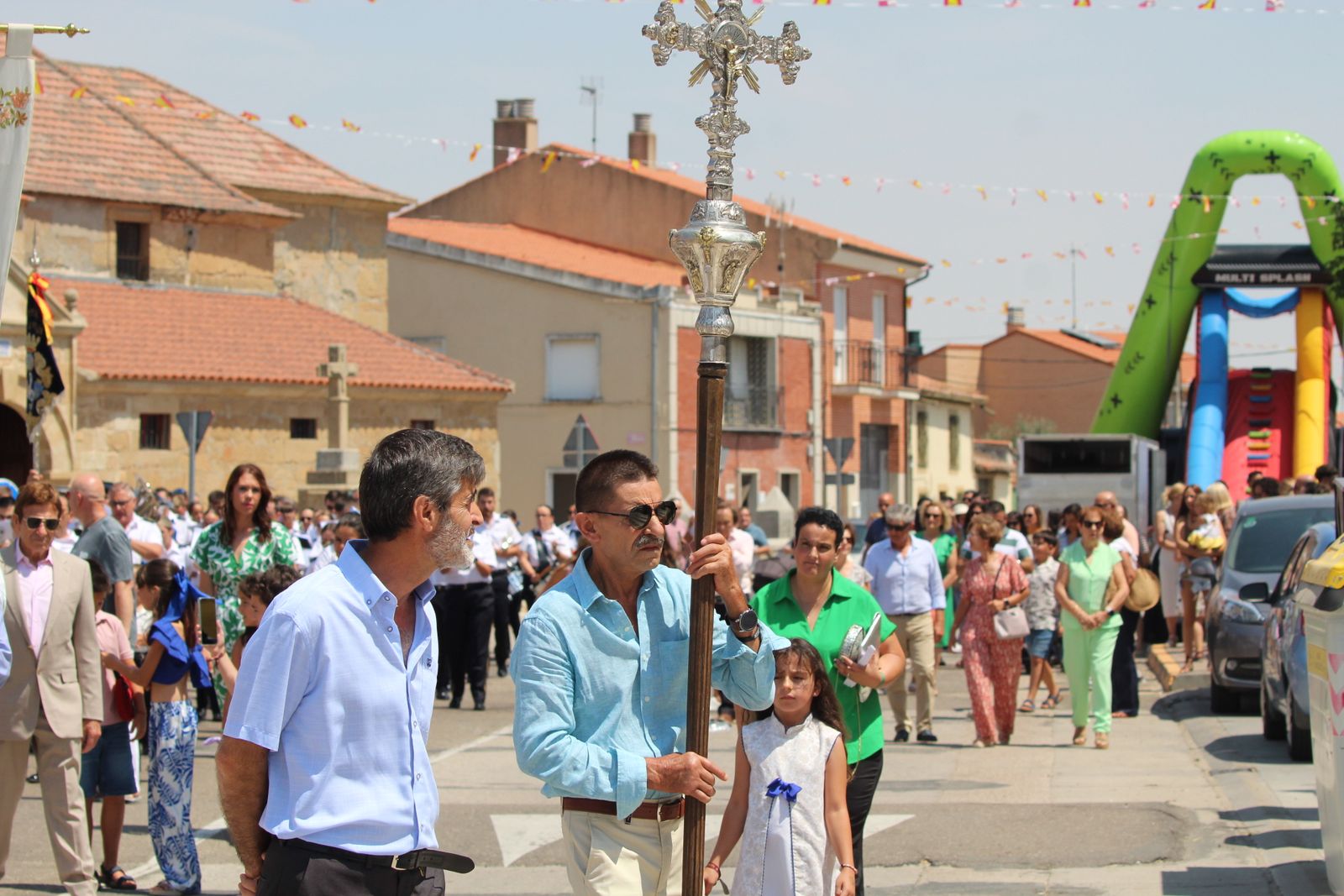 Moriscos. Procesión acompañada por la Agrupación Musical Virgen de la Vega