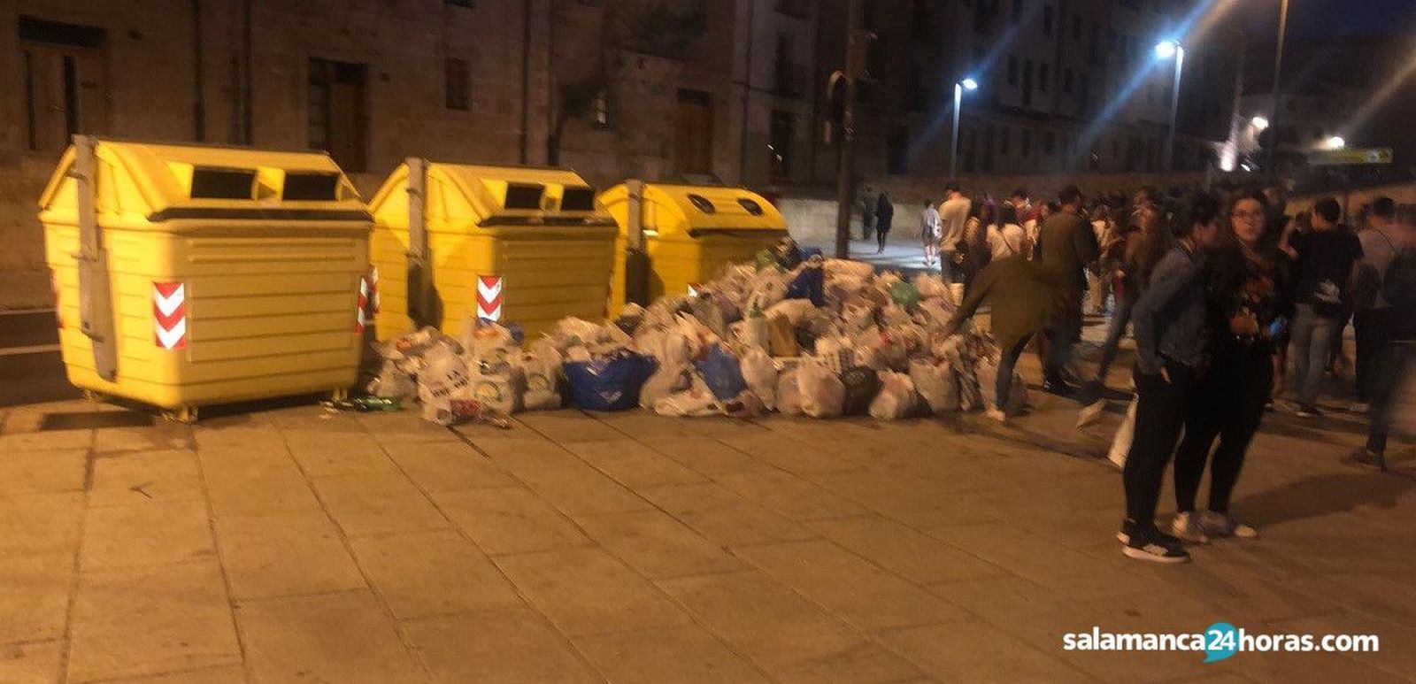 BASURA LUNES DE AGUAS 2