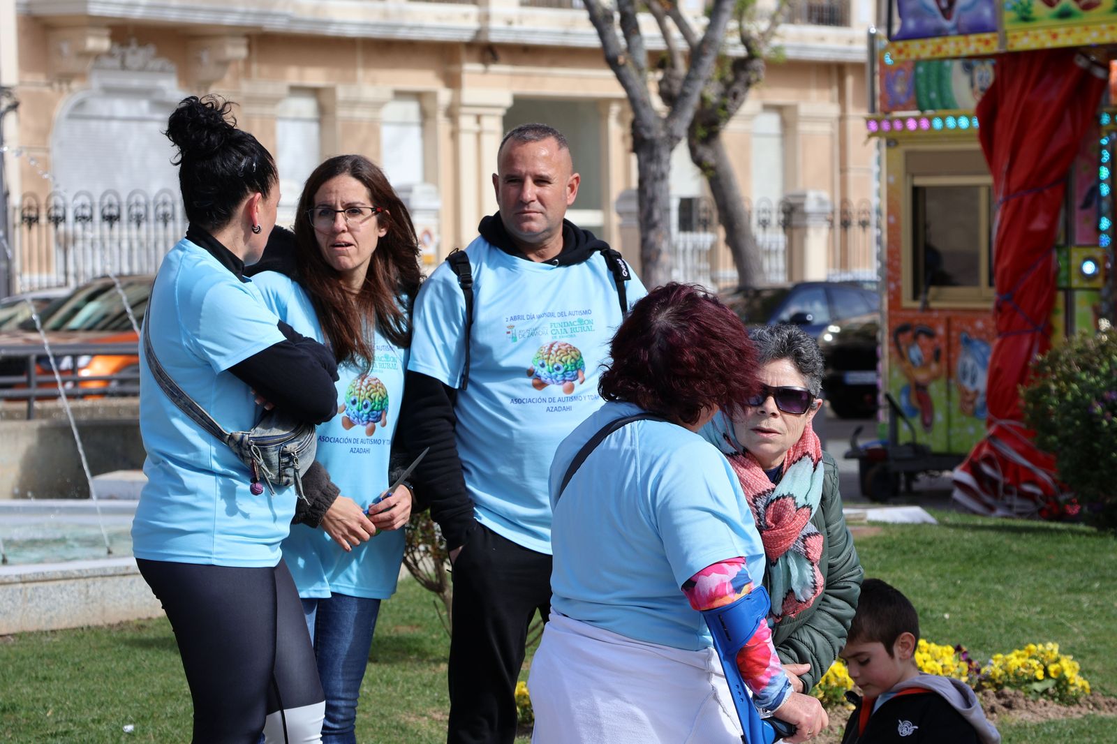 paseo-solidario-por-el-dia-mundial-del-autismo-en-zamora-9