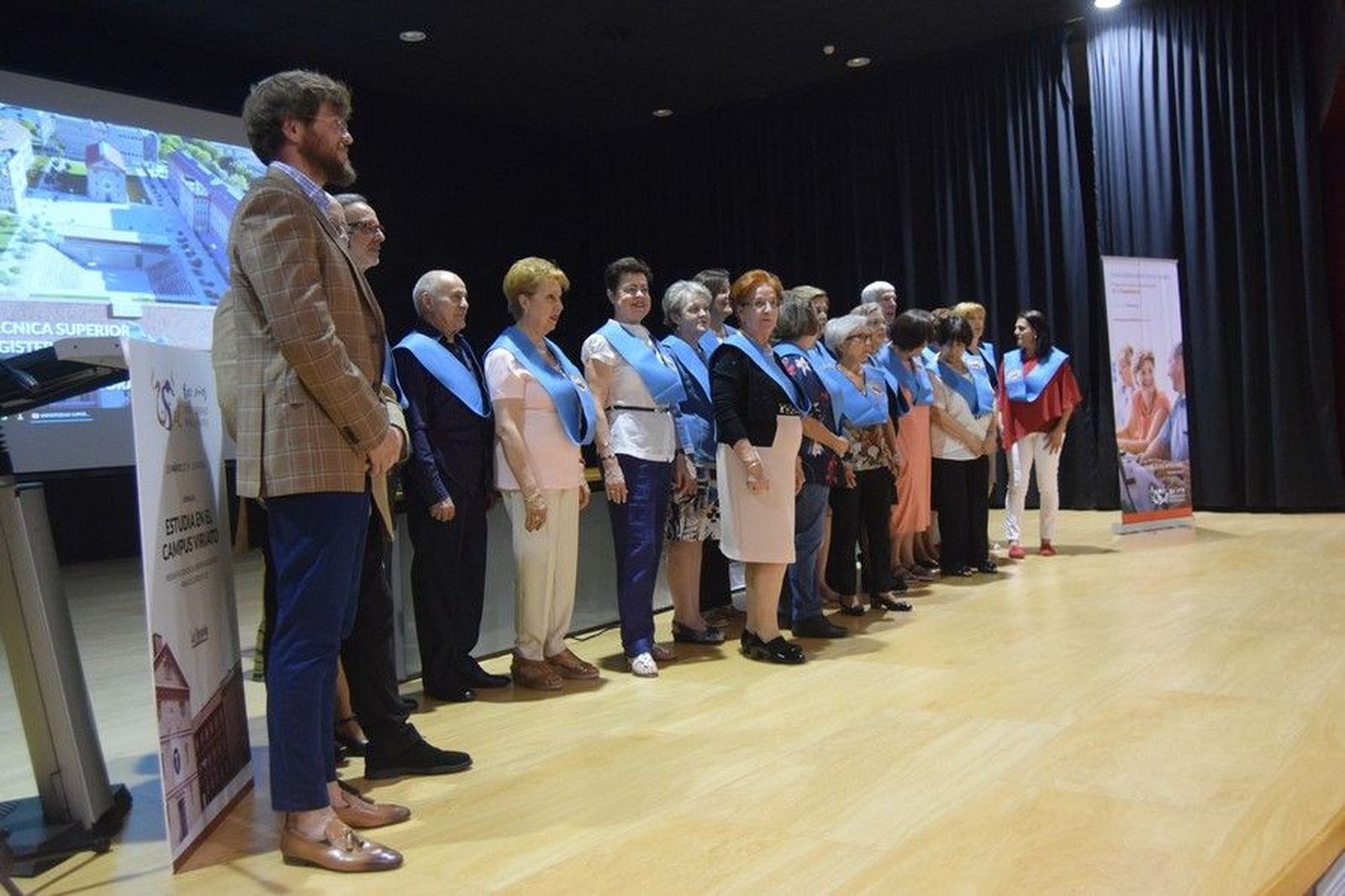 Graduacion universidad de la experiencia  2019 (57)