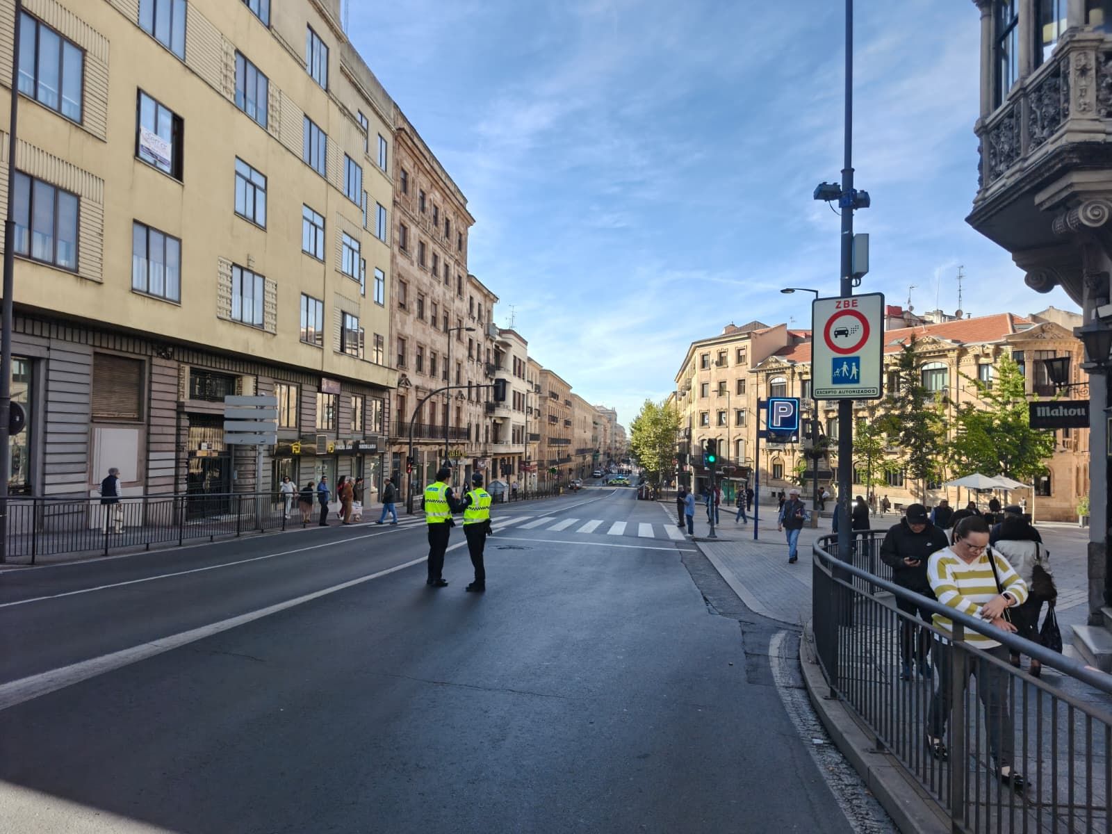 Cortada la Gran Vía por un manifestación en favor de la huelga general