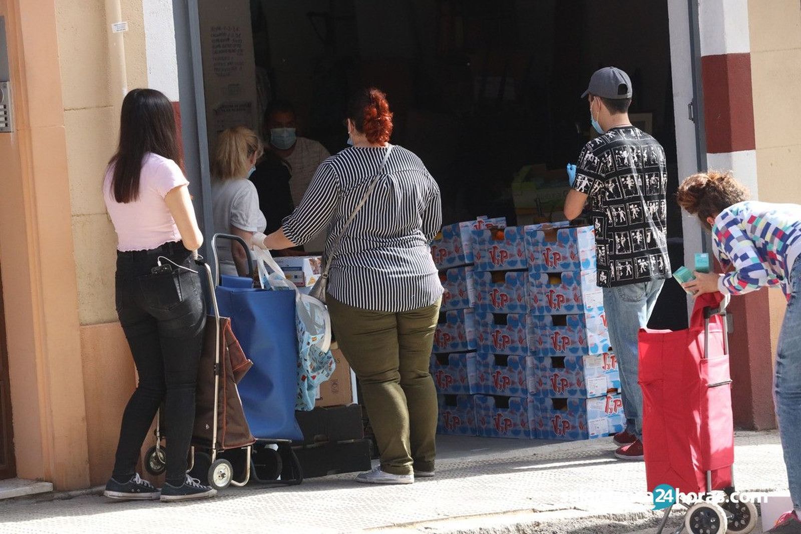 Cajas solidarias (21)