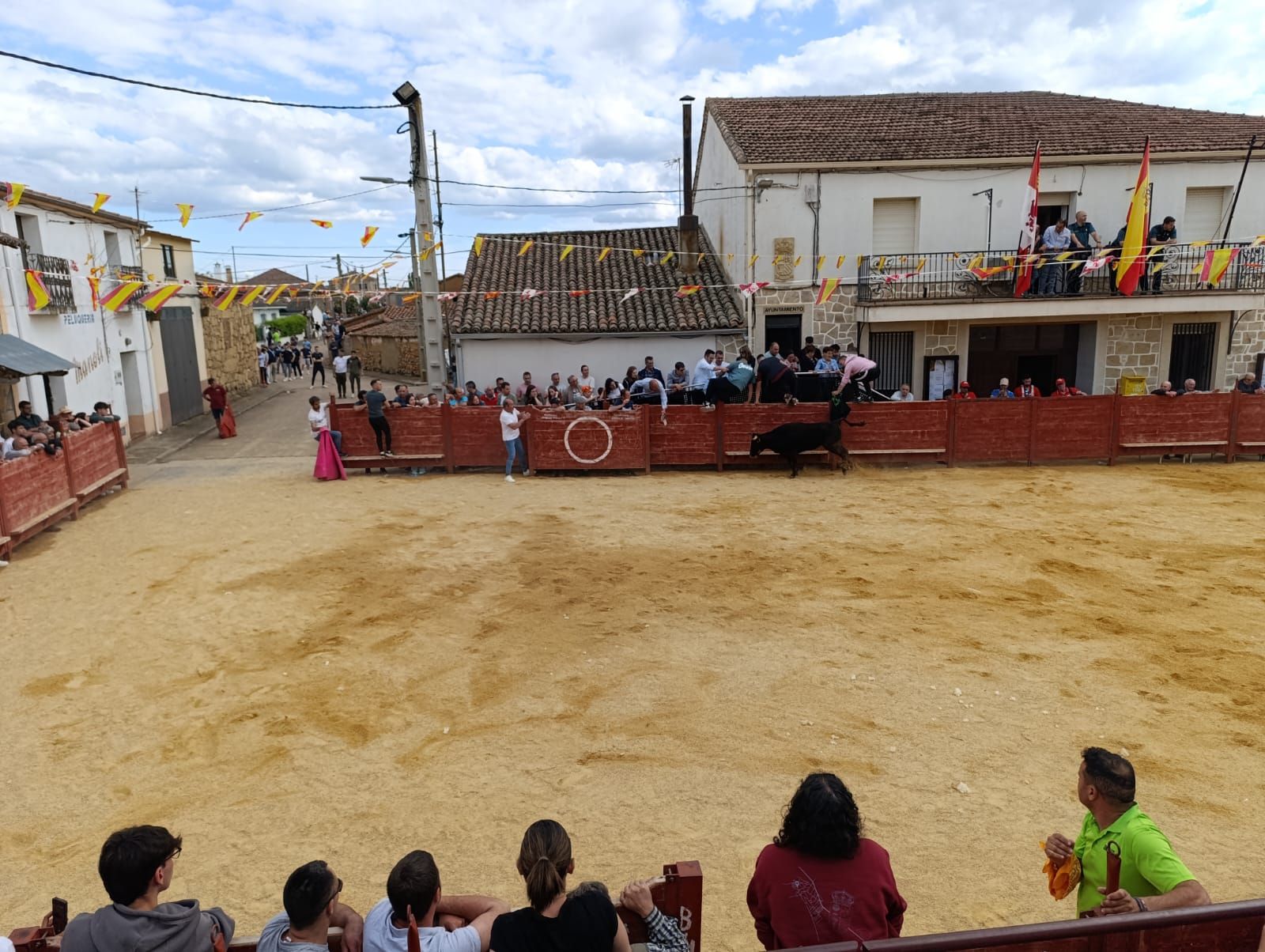 whatsapp-image-2025-05-17-at-19-37-23-2