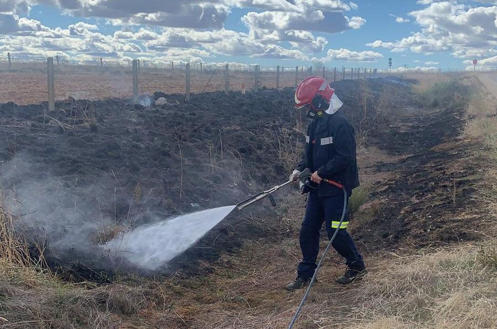 Incendio sayago cuneta pereruela (1)
