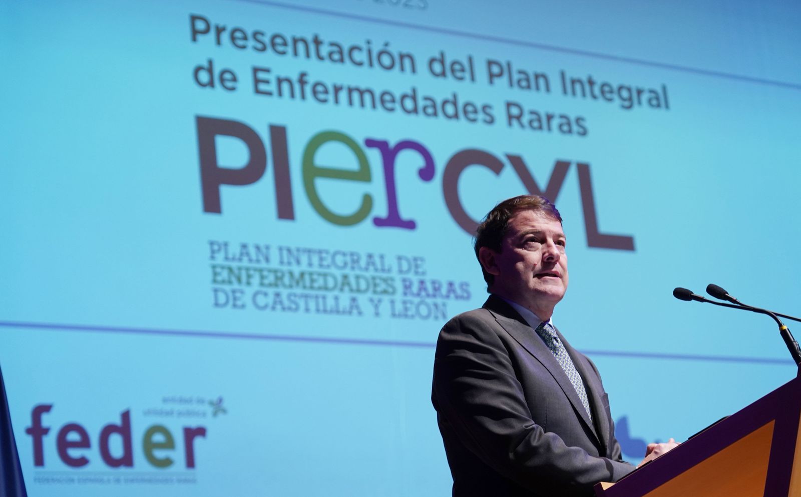 Alfonso Fernández Mañueco, durante la presentación del Plan Integral de Enfermedades Raras de Castilla y León