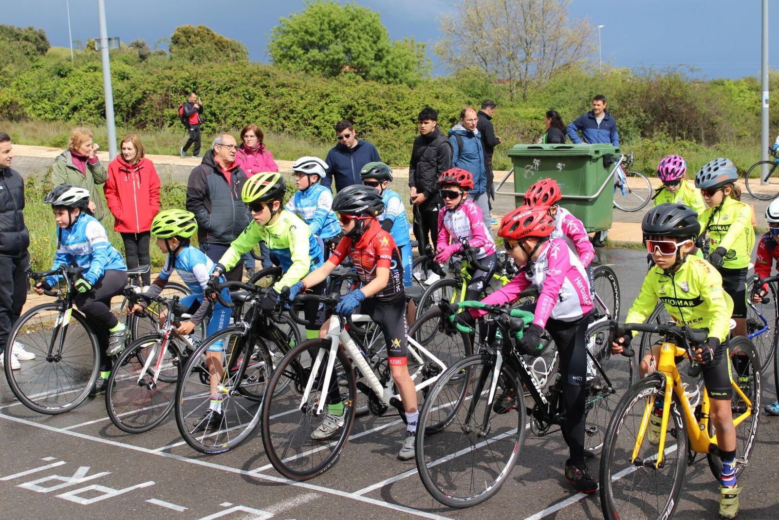 Guijuelo, ciclismo base regional. Foto Ayto. Guijuelo