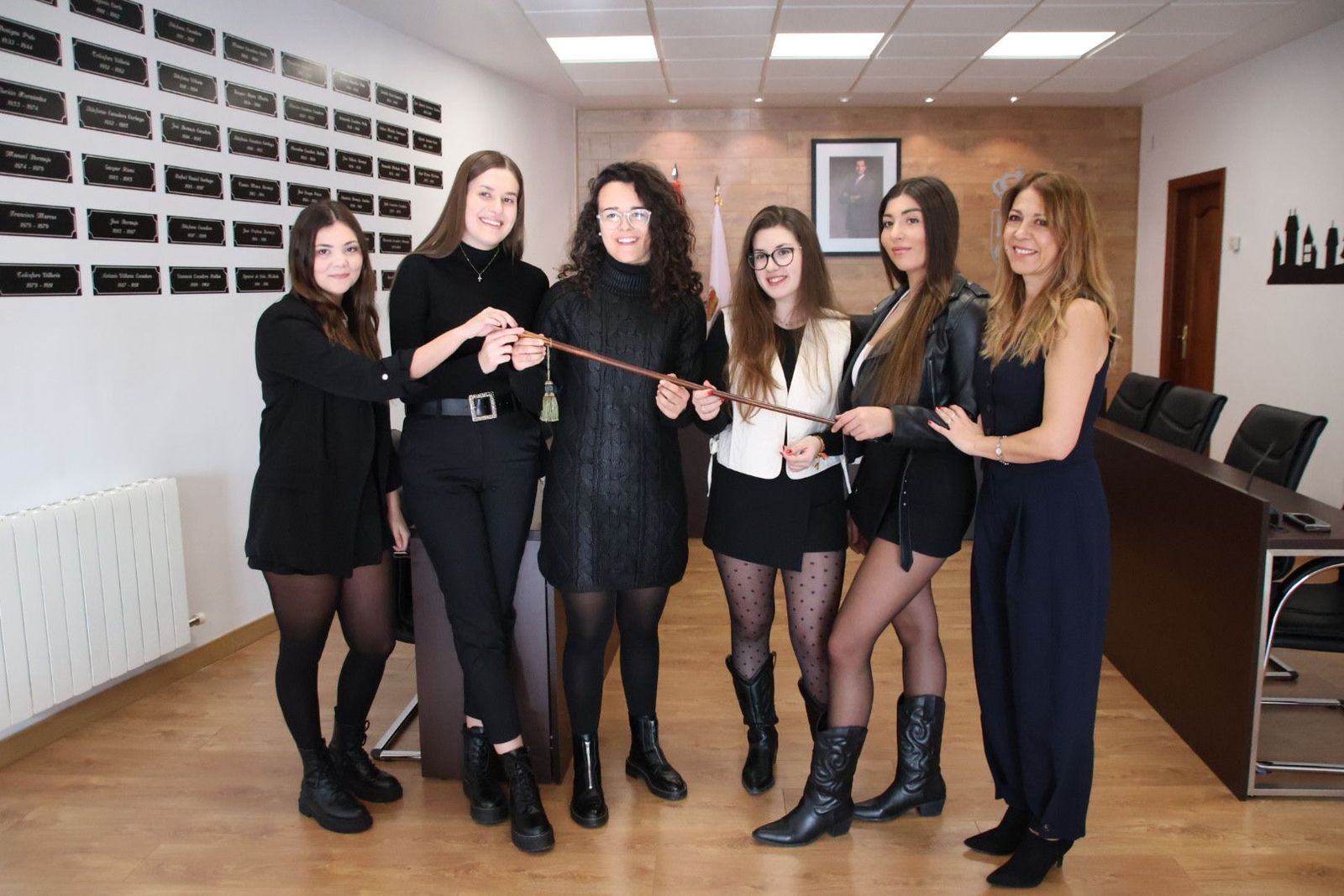 Entrega del Bastón de Mando a las Águeda en el Ayuntamiento de Castellanos de Moriscos