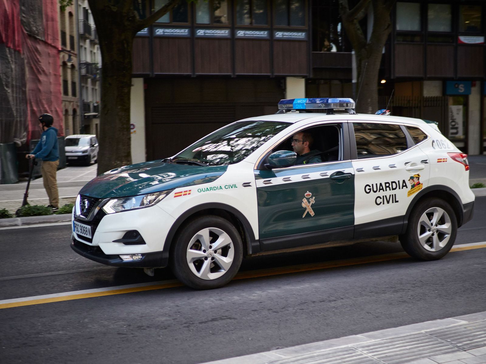 Un coche de la Guardia Civil en una imagen de archivo. Un coche de la Guardia Civil en una imagen de archivo.