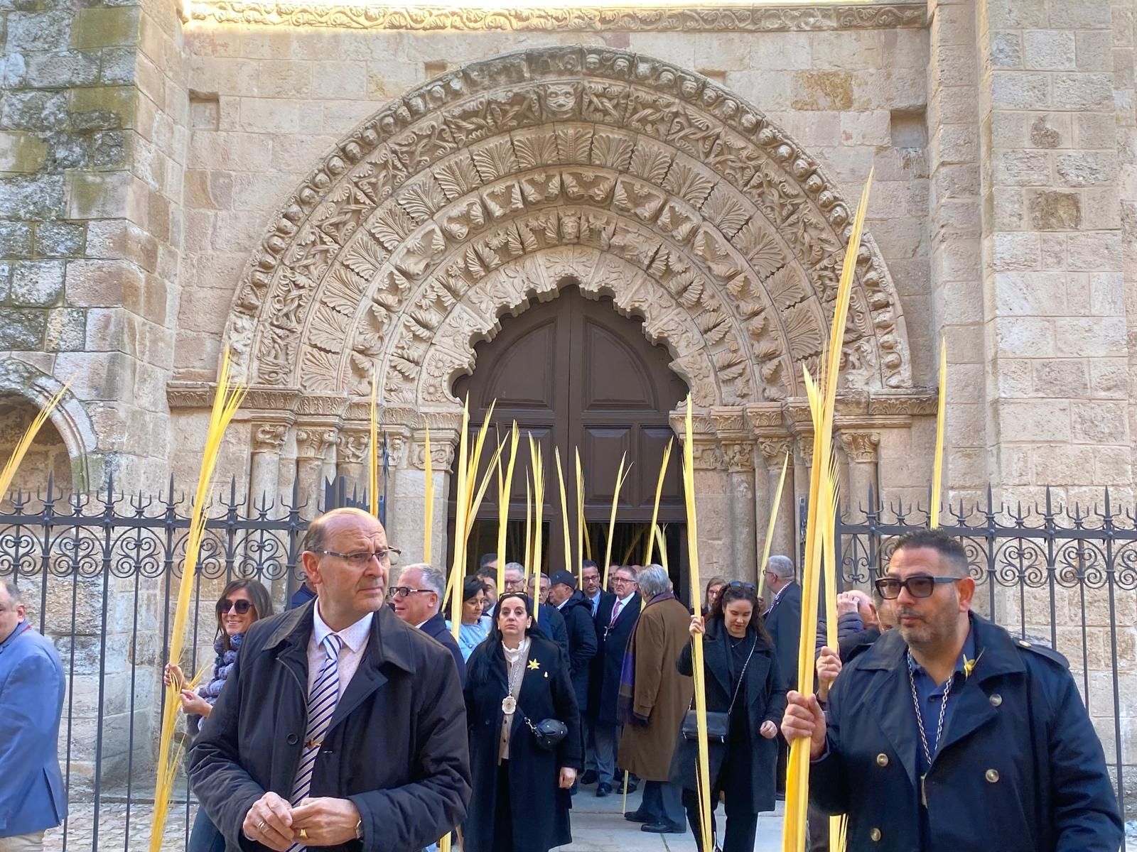 GALERÍA | Zamora celebra la bendición de palmas en este Domingo de Ramos
