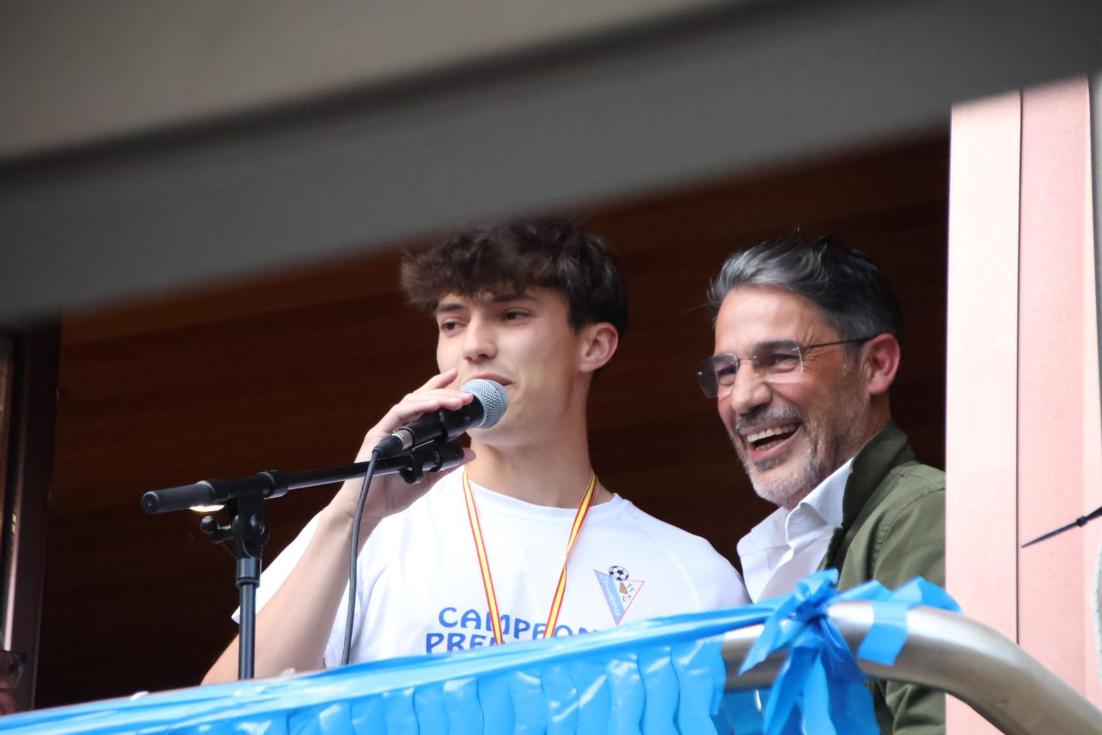  Villamayor, concentración y pasacalles de grupos y peñas
