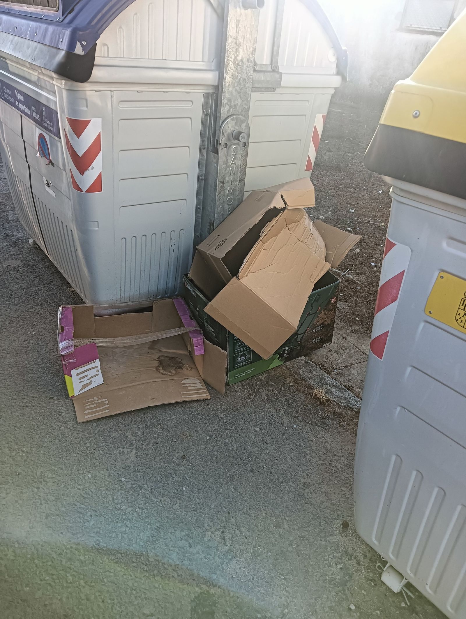 El Ayuntamiento de Encinas de Abajo denuncia el incivismo en el uso de contenedores en Cilloruelo El Ayuntamiento de Encinas de Abajo denuncia el incivismo en el uso de contenedores en Cilloruelo