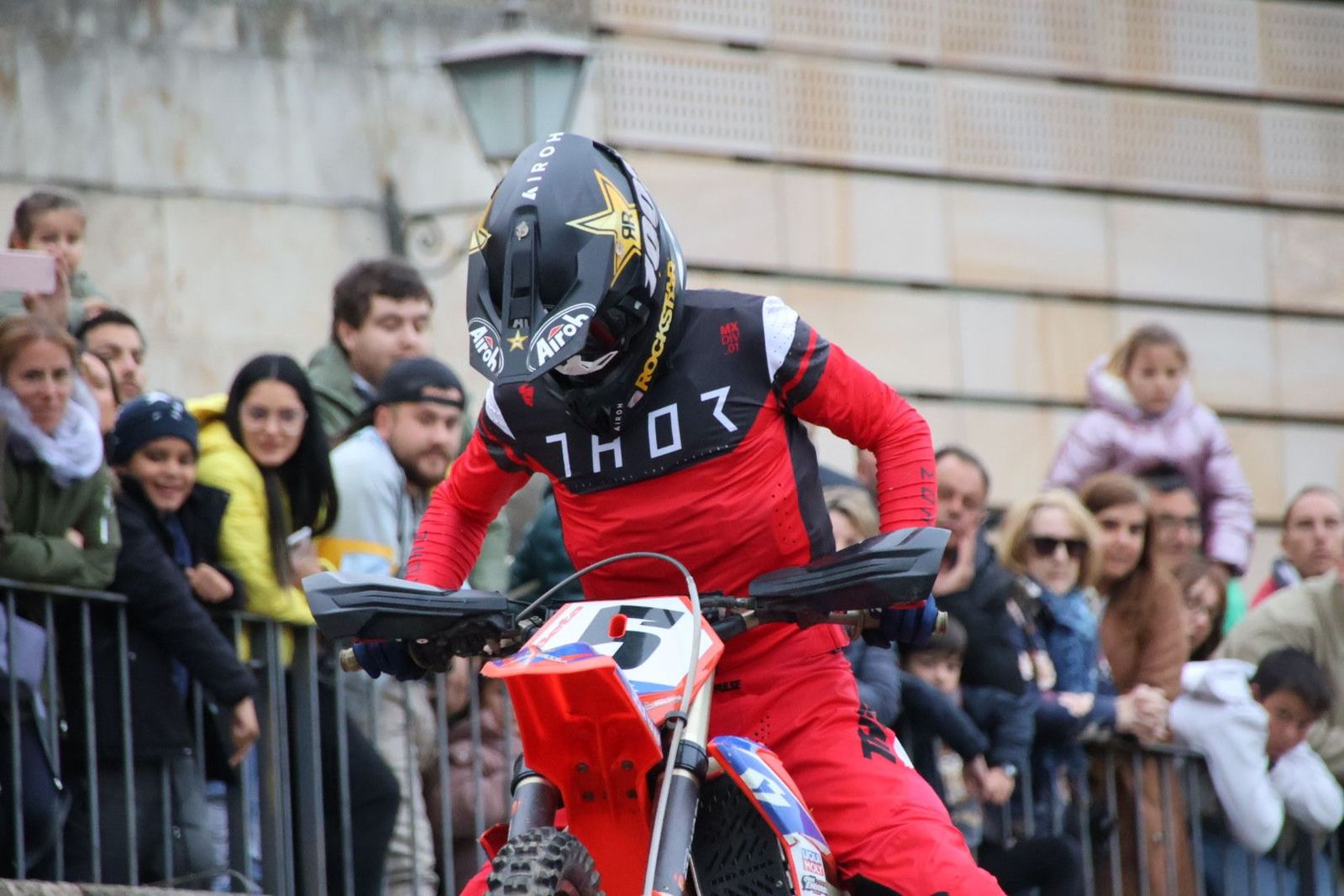 20240503192236-img-3221