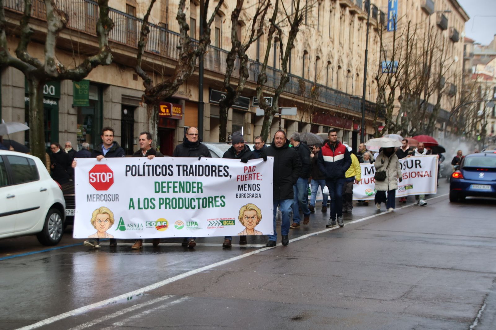 Protesta de los apicultores en Salamanca contra Mercosur