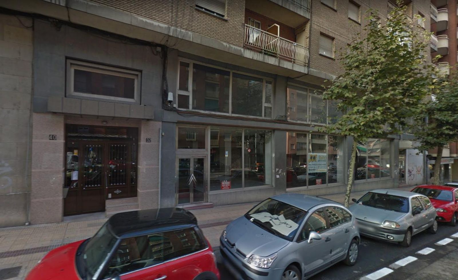 Antiguo concesionario Comuneros