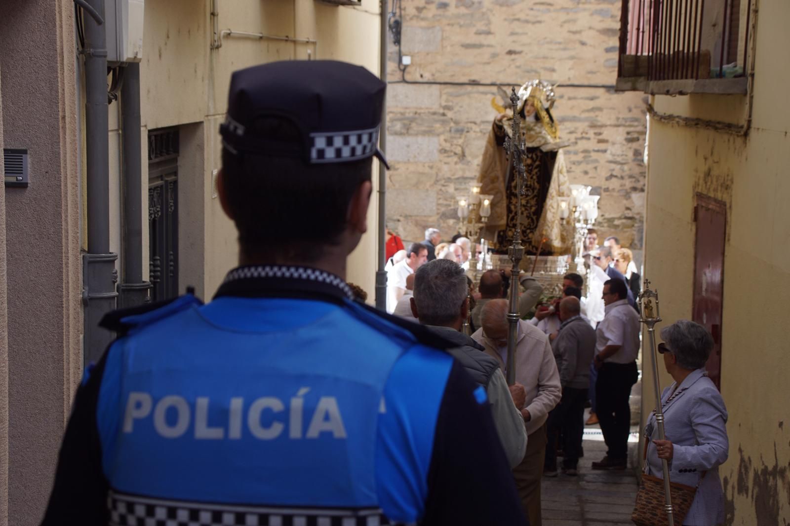 Salida procesión Santa Teresa en Alba de Tormes  (23).jpeg