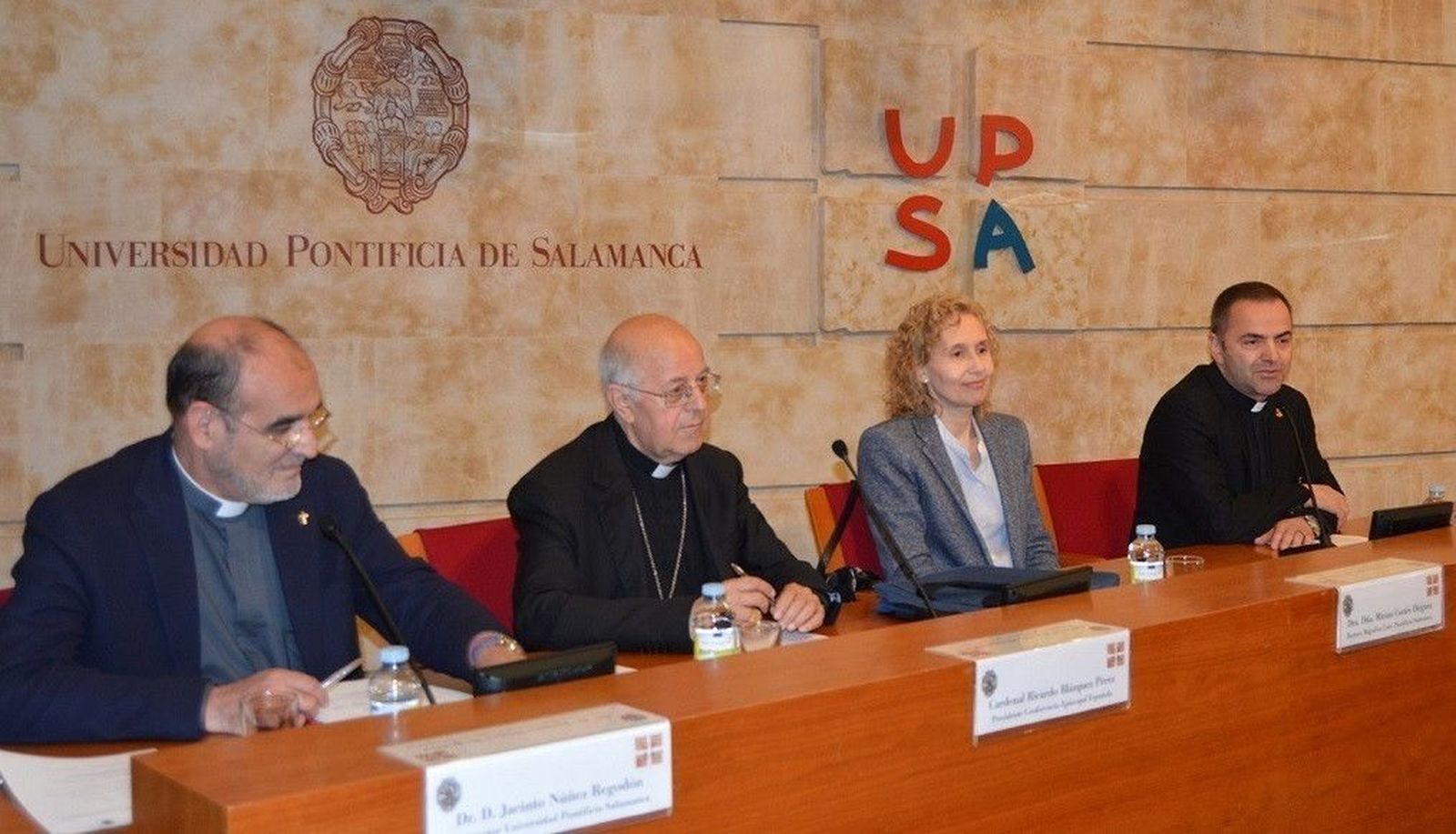 Clausura del congreso sobre conferencias episcopales en la Universidad Pontificia