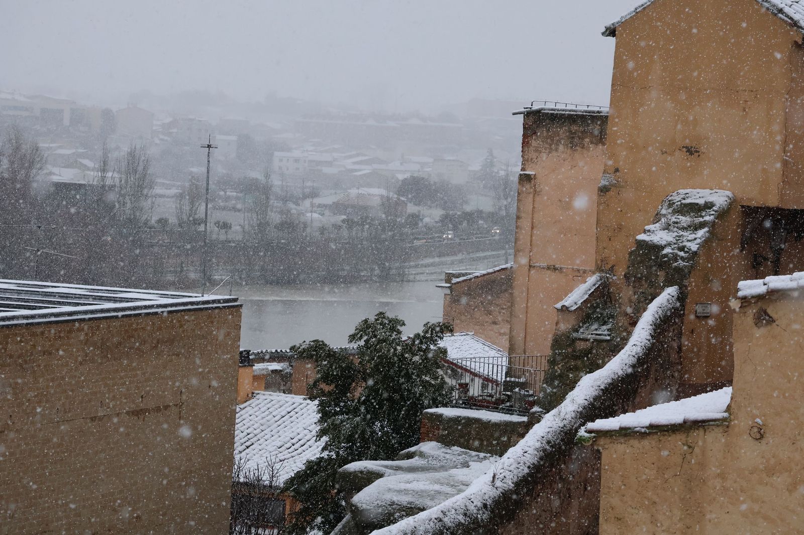 GALERÍA | Nieve en Zamora capital este miércoles