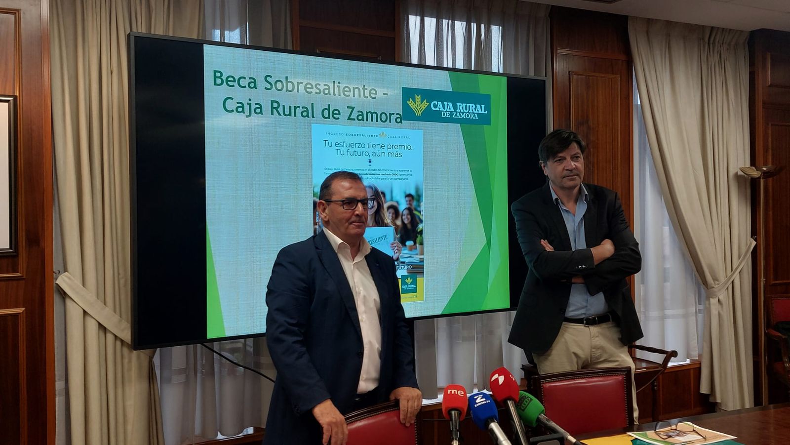 Beca Sobresaliente Caja Rural