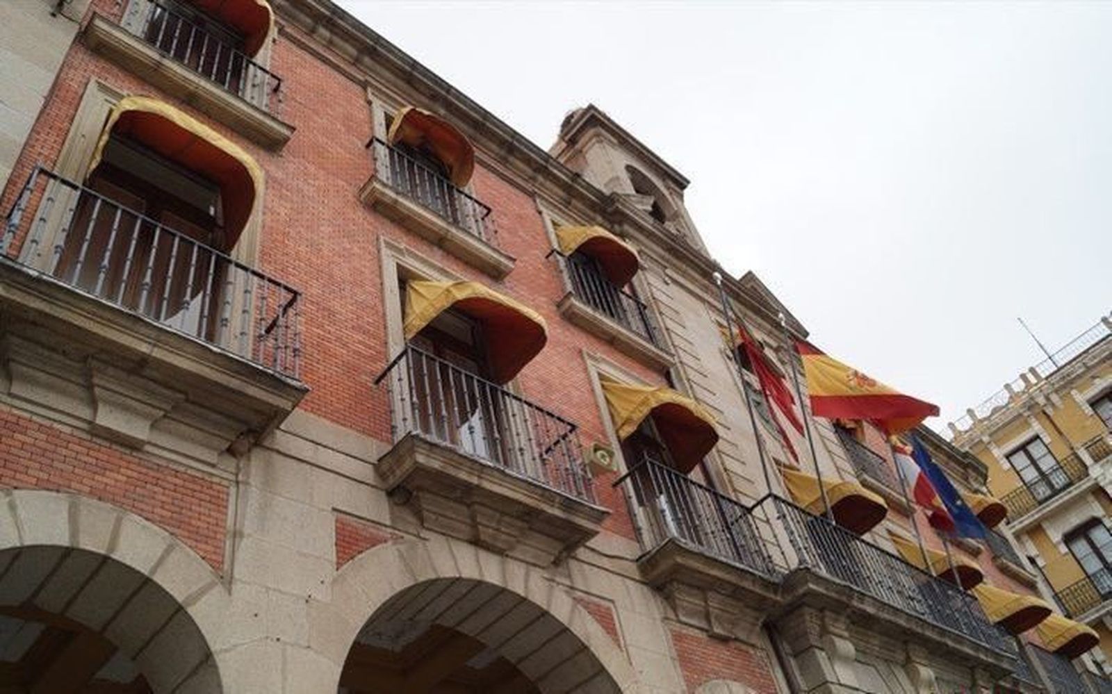 Un corte de luz interrumpe la actividad del Ayuntamiento