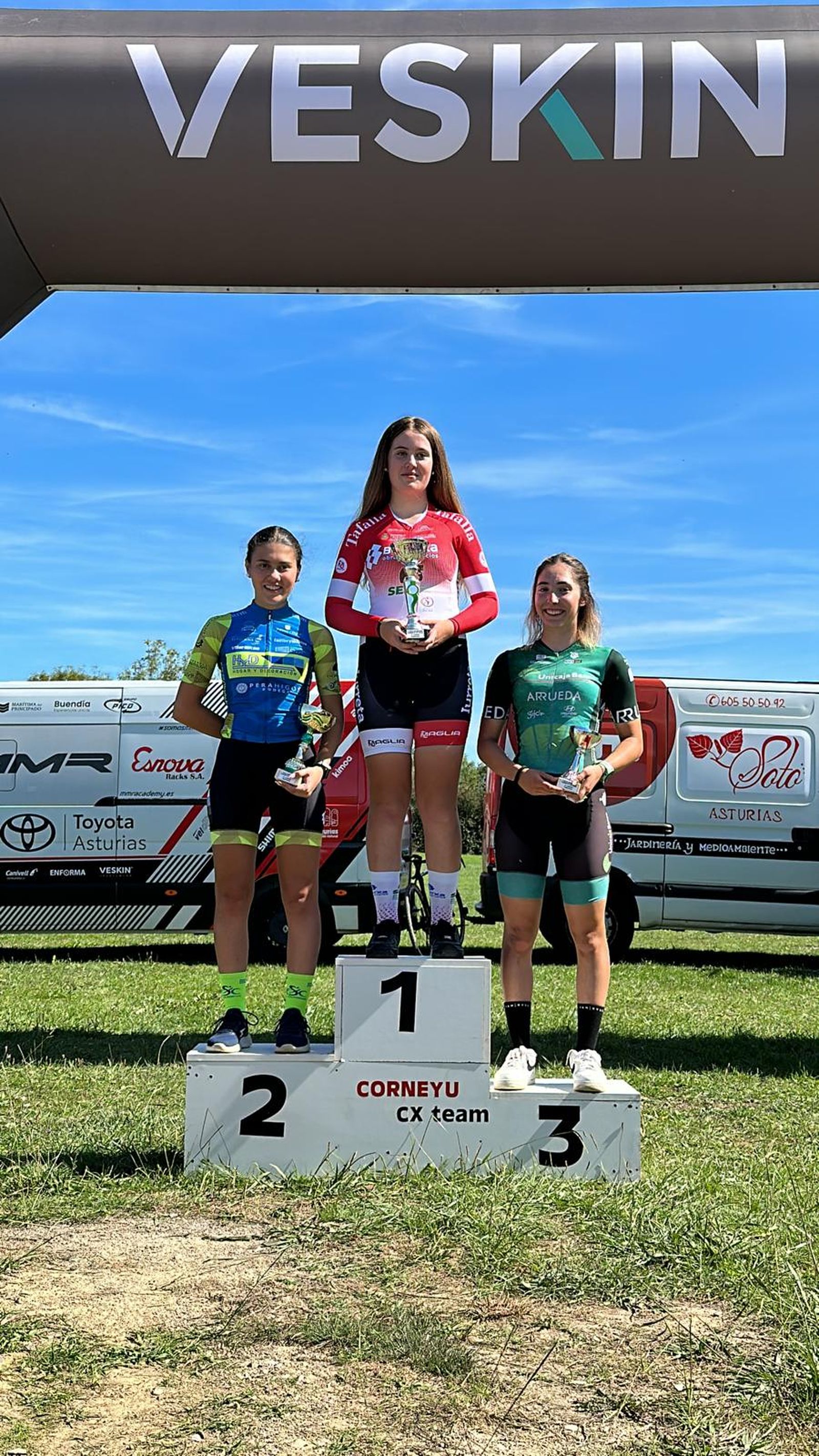 Segundo lugar de Carla Jiménez en el CX de Llamera ECS