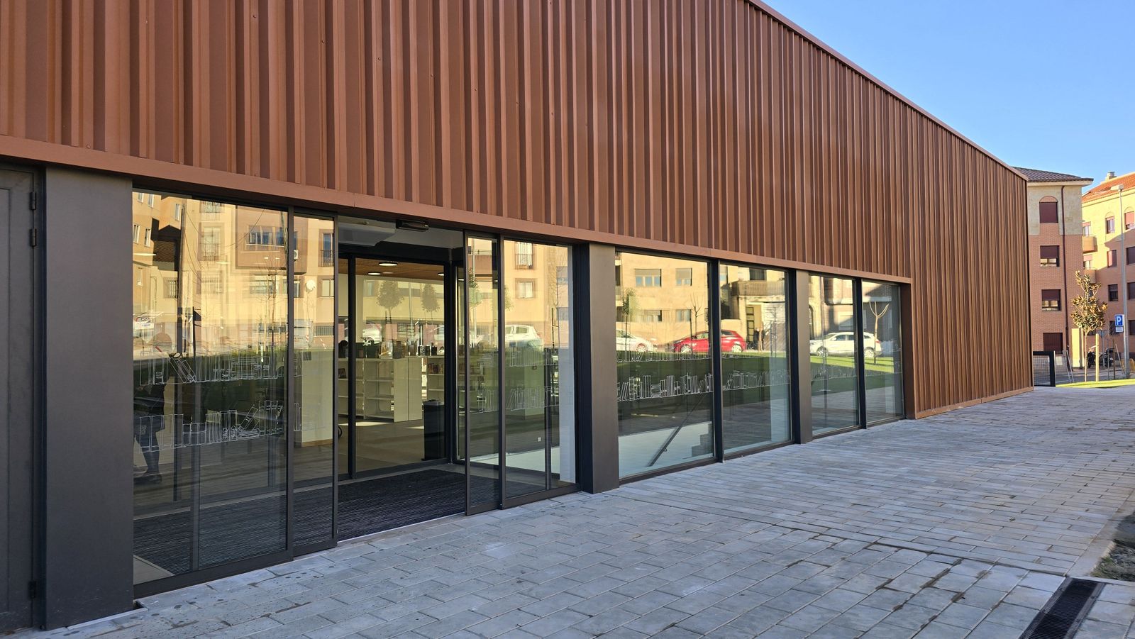 Biblioteca Municipal Carmen Martín Gaite