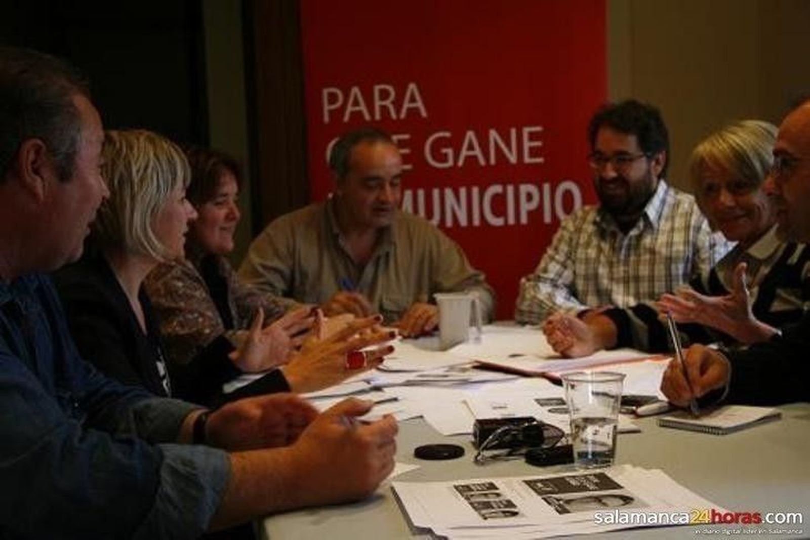 El PSOE pide explicaciones por celebrar una discoteca móvil habiendo decretado el alcalde su suspensión