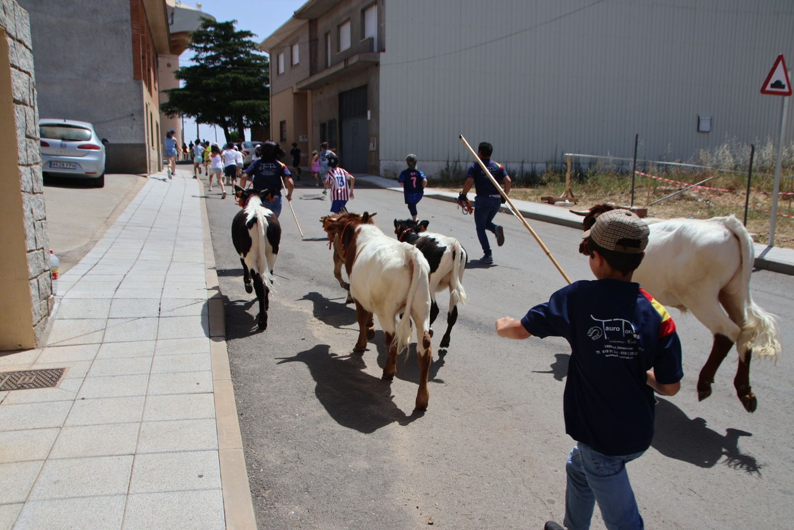 Castellanos de Villiquera, encierro infantil