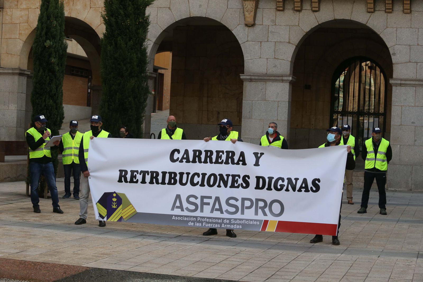 Concentración de militares para reivindicar una carrera y unas retribuciones dignas