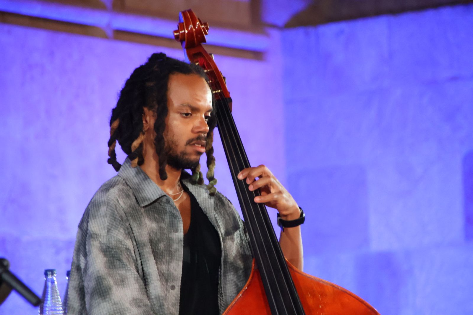 Concierto de jazz del grupo Sullivan Fortner y Peter Bernstein en el Patio Chico de Salamanca