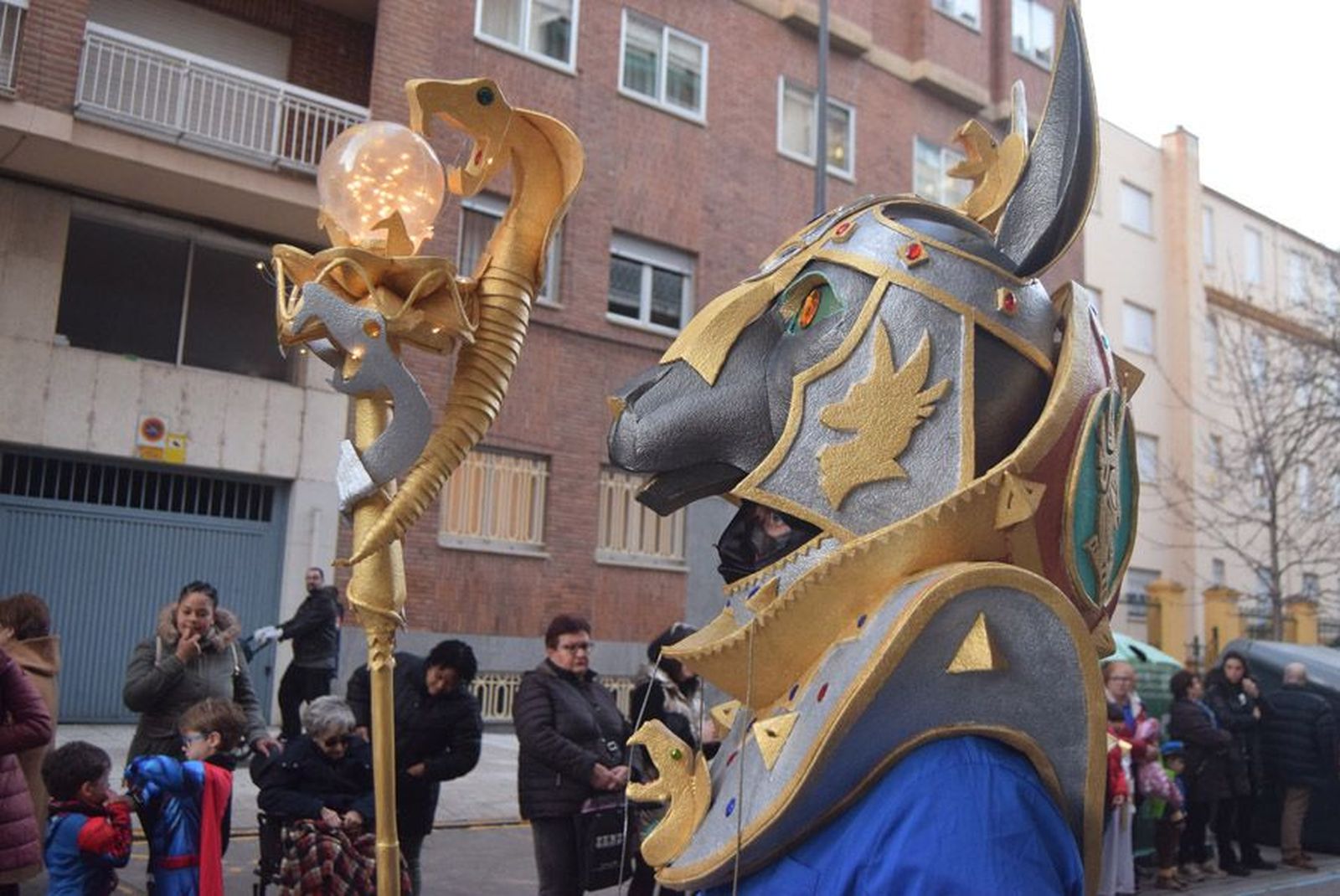 Los mejores disfraces dan color a la ciudad con el segundo desfile de Carnaval (239)