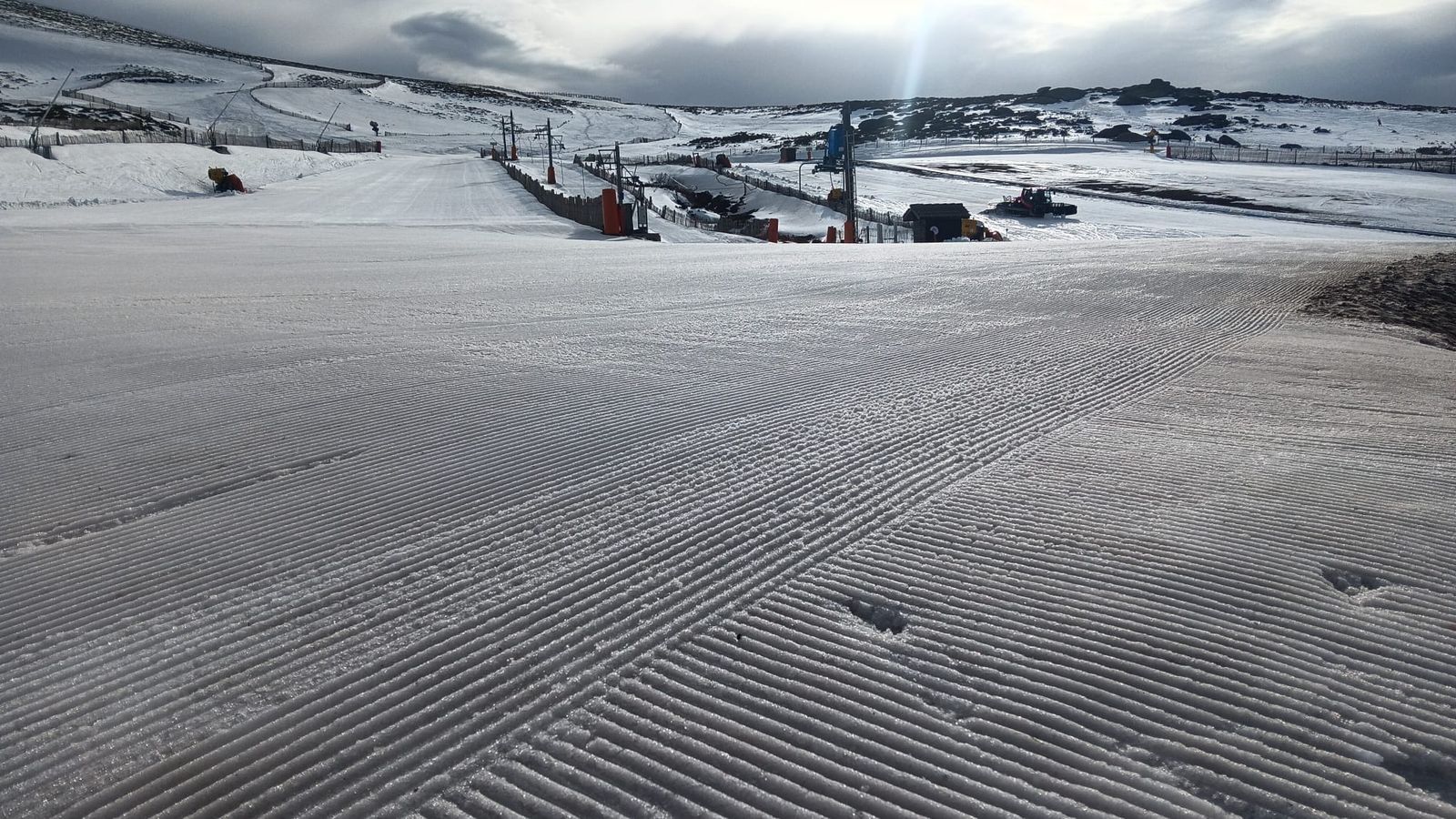 Estación de esquí La Covatilla este 20 de marzo de 2026
