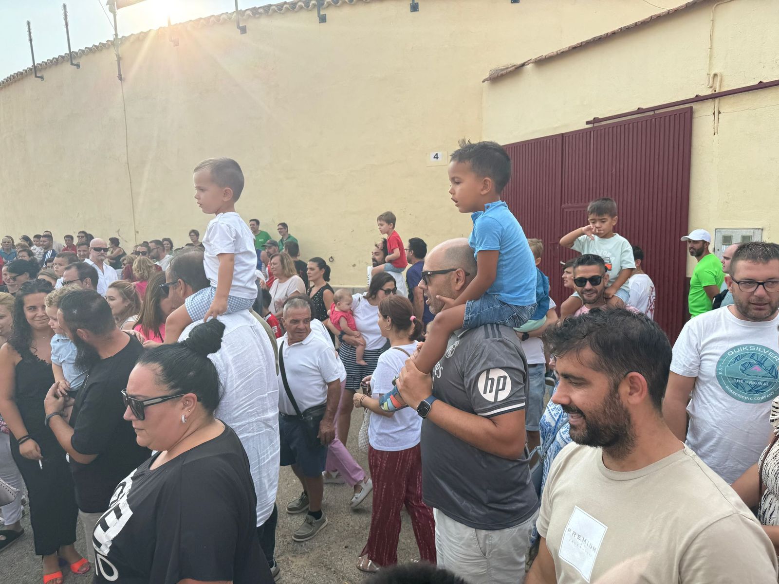Encierro infantil de Mini Bueyes en Guijuelo durante sus fiestas 2025