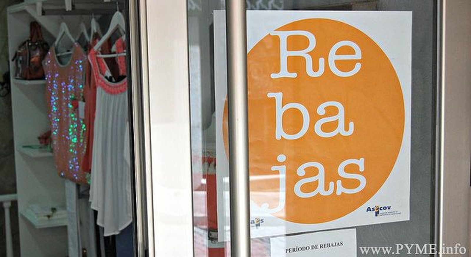 El turismo ayuda a mantener las ventas en unas rebajas "moderadamente satisfactorias" para el comercio salmantino