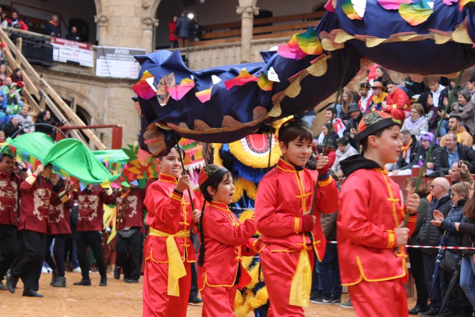 disfraces-del-sabado-de-carnaval-en-ciudad-rodrigo-25