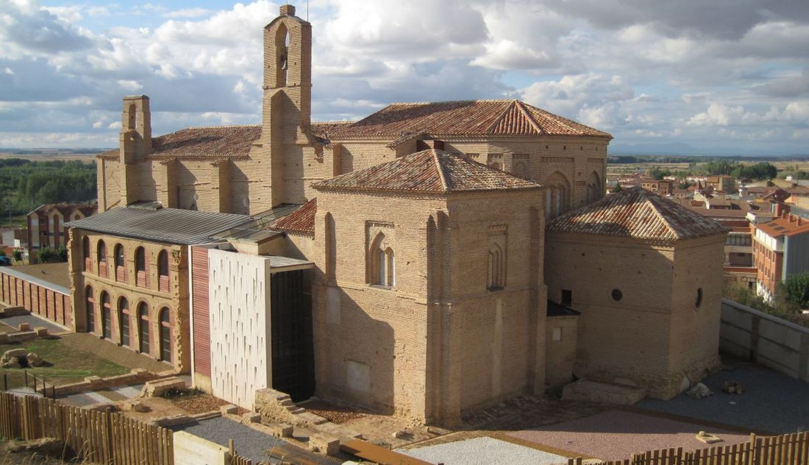 Iglesia de la Peregrina - Rodelar - Trabajo propio
