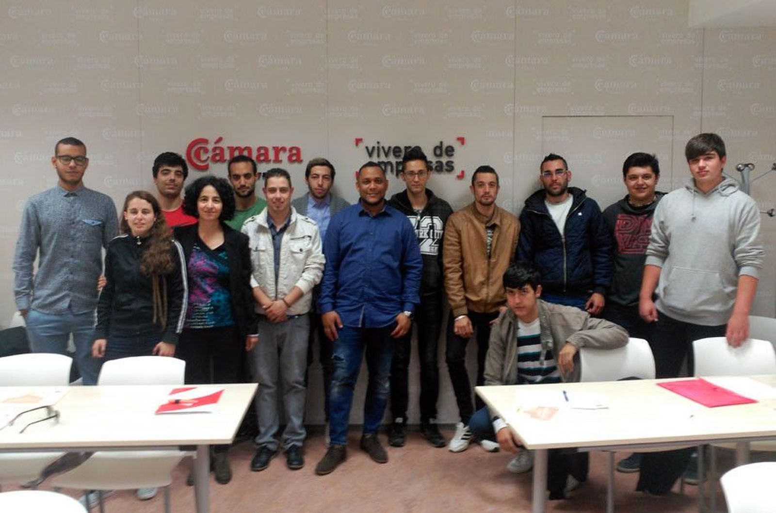 Jovenes camara comercio curso