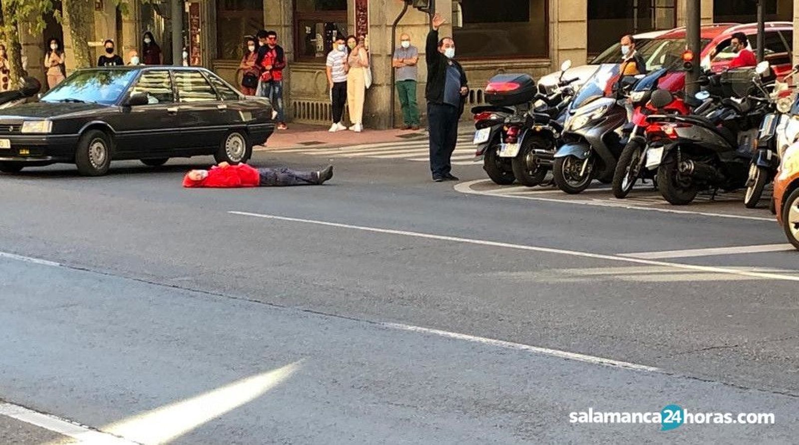 Hombre que se tumbra Gran Vía 2