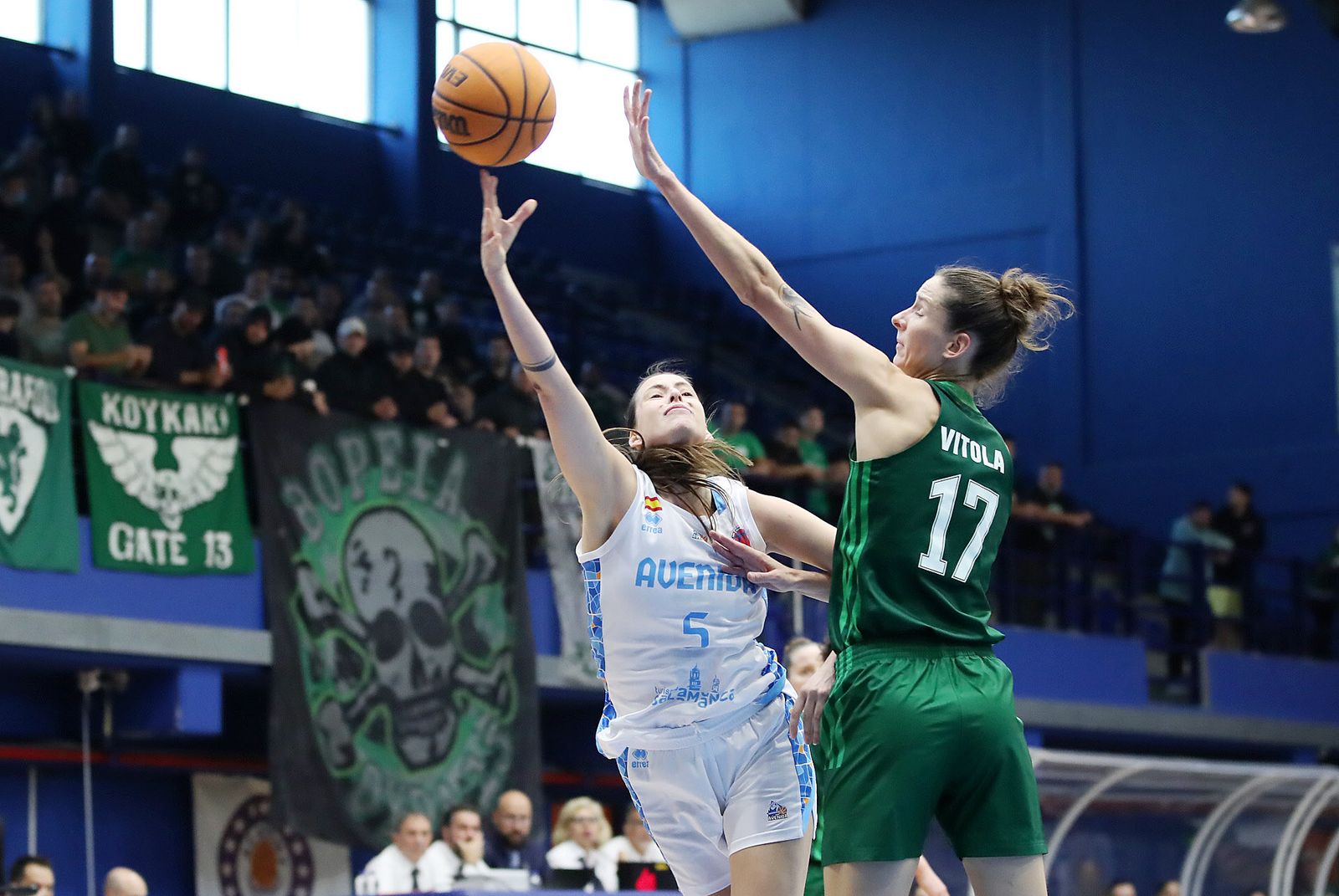 Stoupalova, ante Vitola