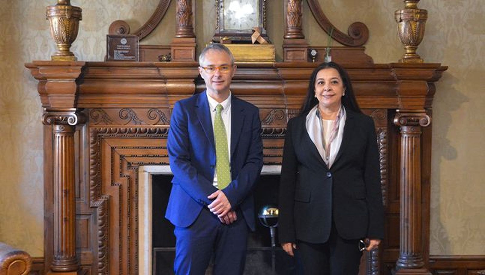 Ricardo Rivero se reúne con la embajadora de Marruecos en España, Karima Benyaich | Foto: Comunicación USAL