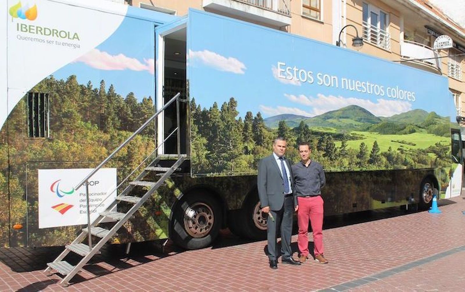 El autobús medioambiental de Iberdrola llega A Benavente